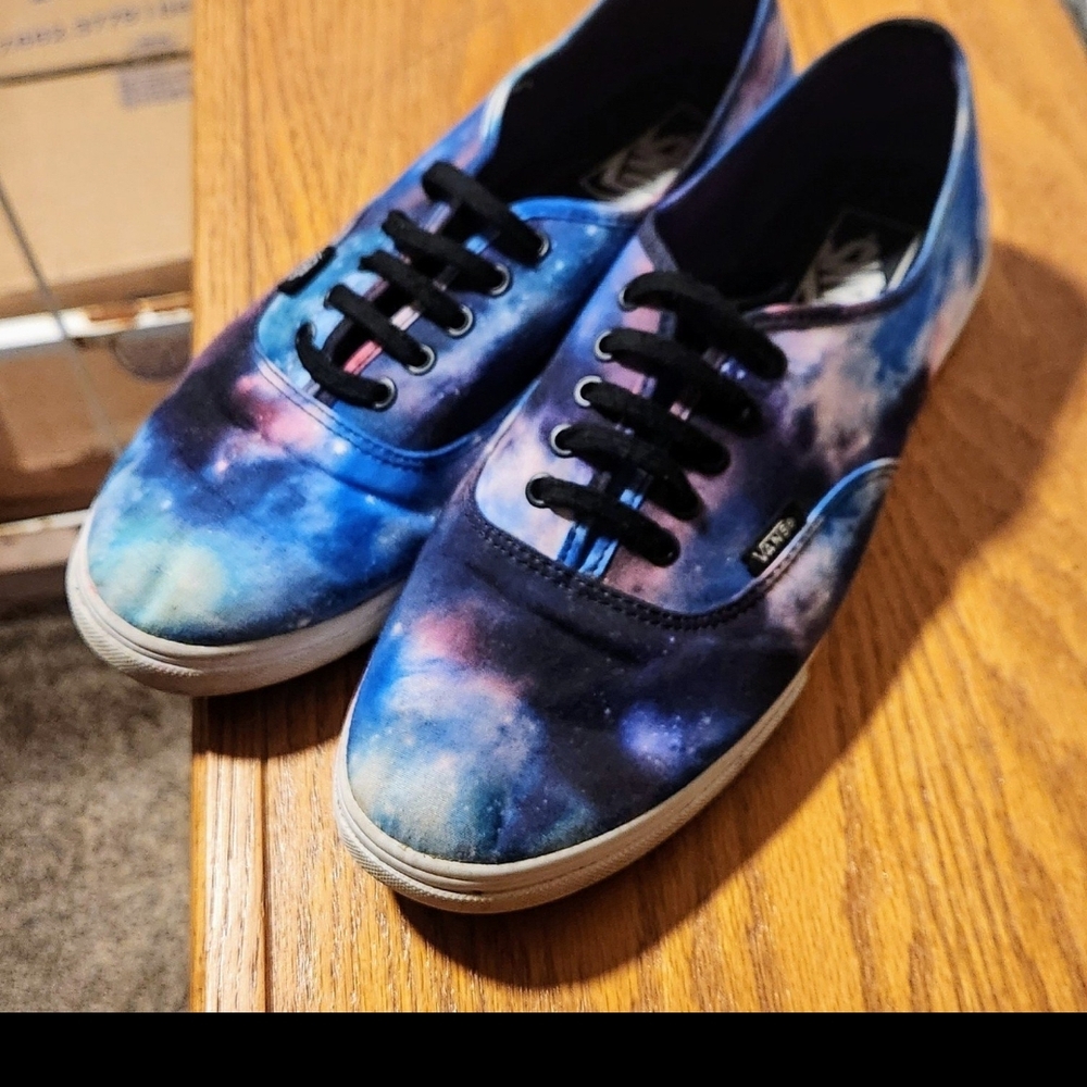 Lace Up Cosmic Vans Womens 10 or Mens 8.5